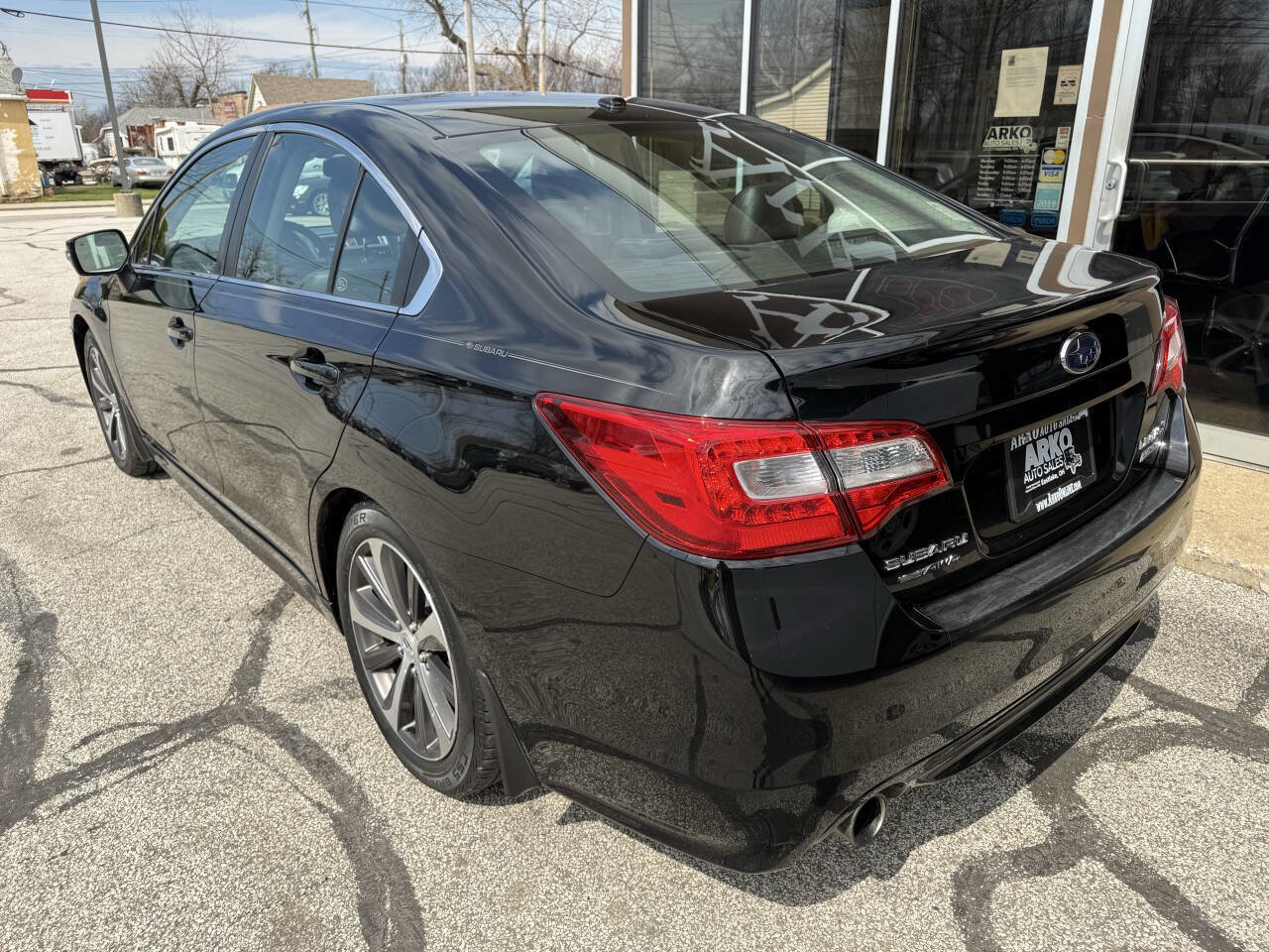 Used 2015 Subaru Legacy 2.5i Limited image 7