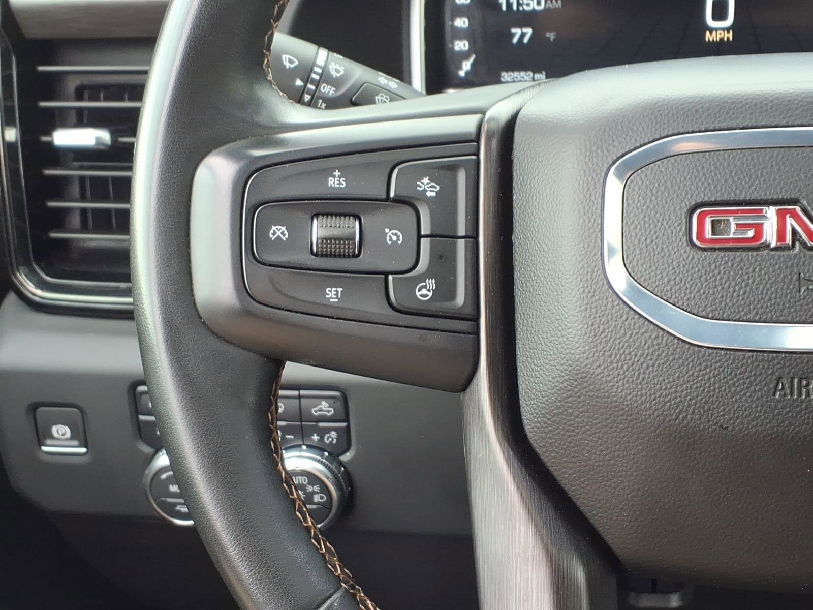 Used 2024 GMC Sierra 2500 AT4 w/ AT4 Preferred Package AWD/4WD image 17