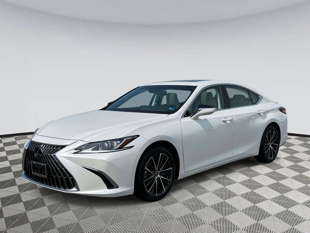 Used 2024 Lexus ES 350 w/ Premium Package FWD image 5