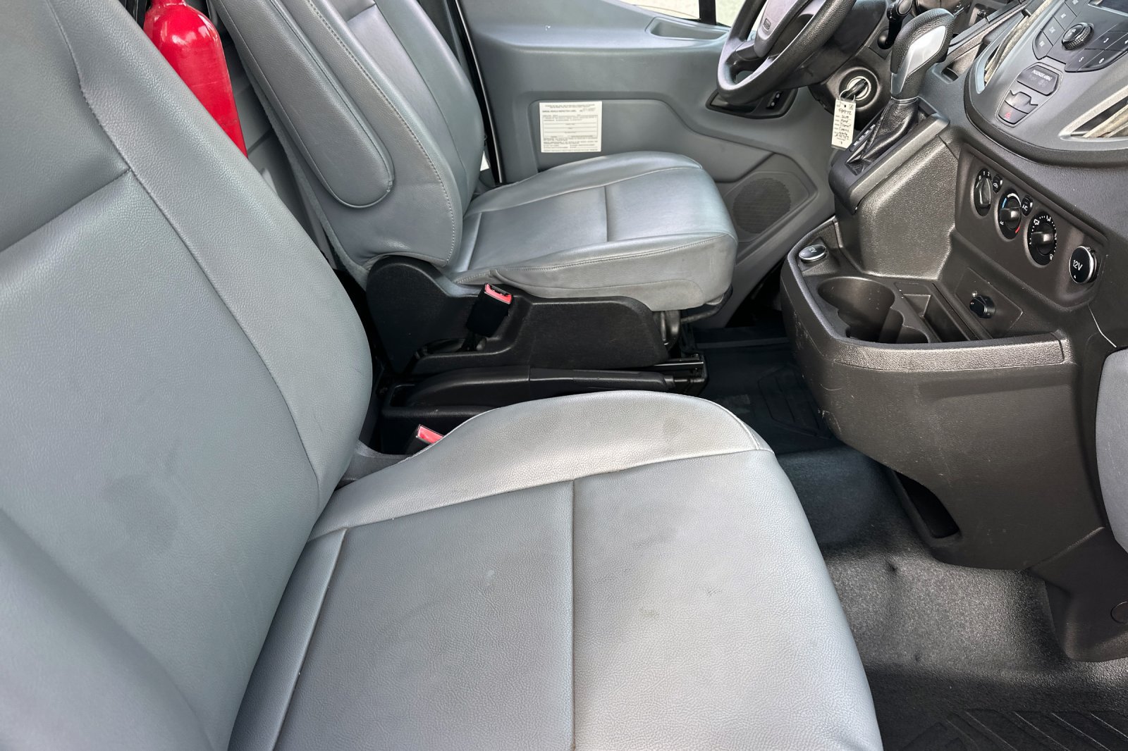 Used 2019 Ford Transit 250 138 RWD image 13