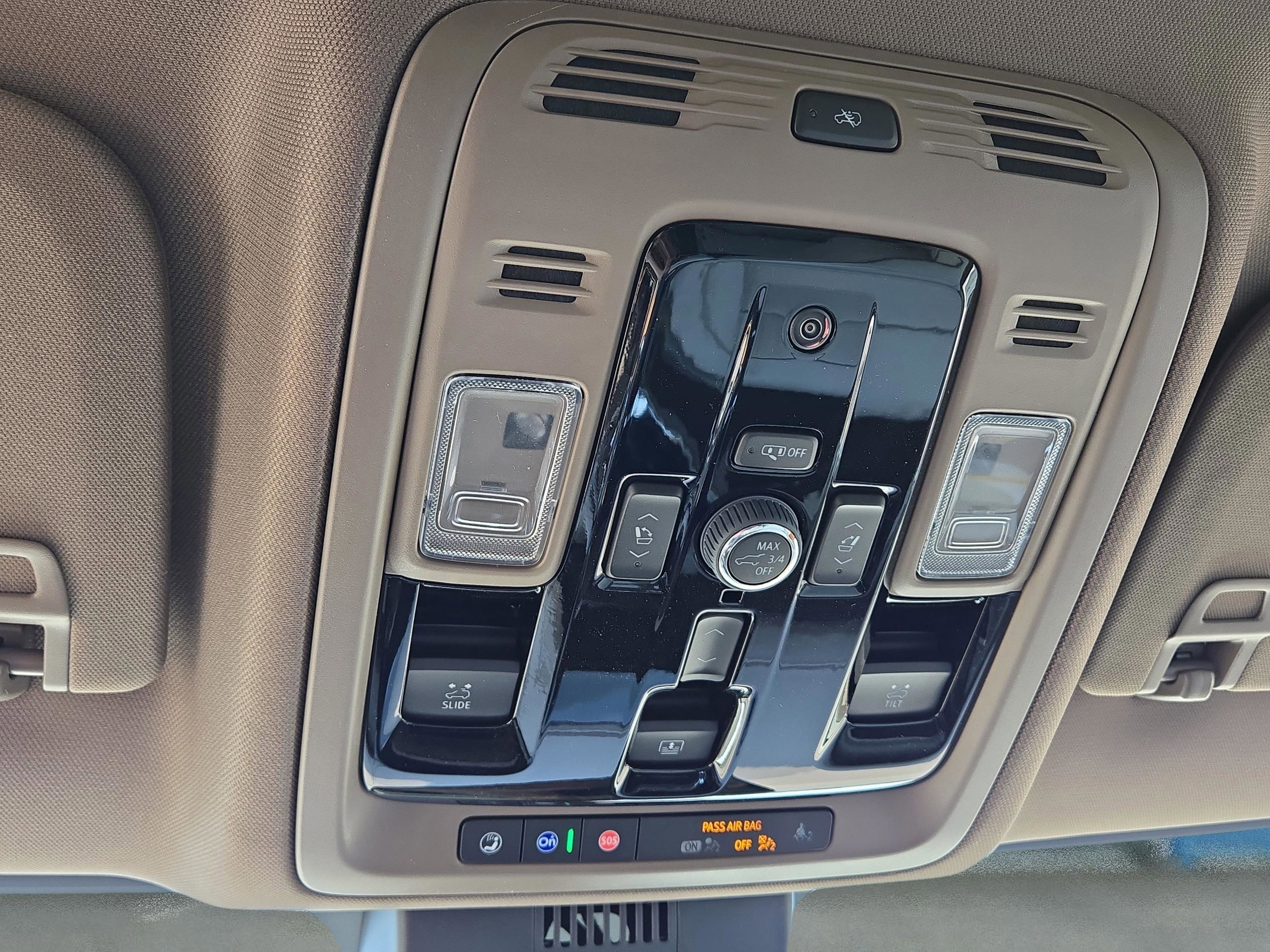 New 2026 GMC Yukon XL Denali w/ Advanced Technology Package image 30