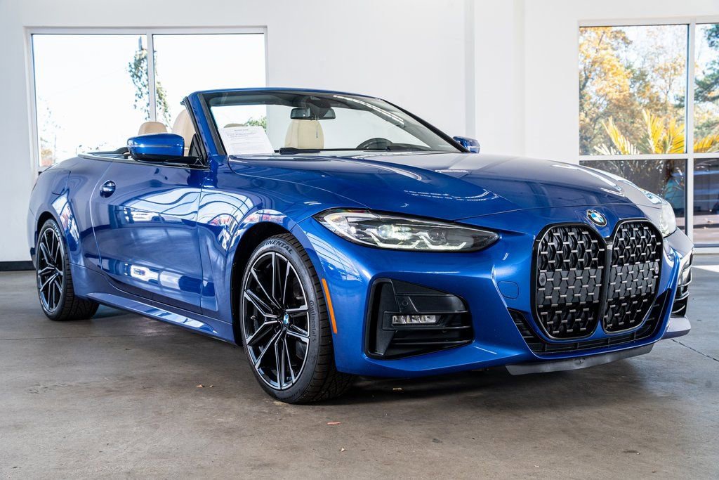 Used 2022 BMW 430i xDrive Convertible w/ M Sport Package image 4