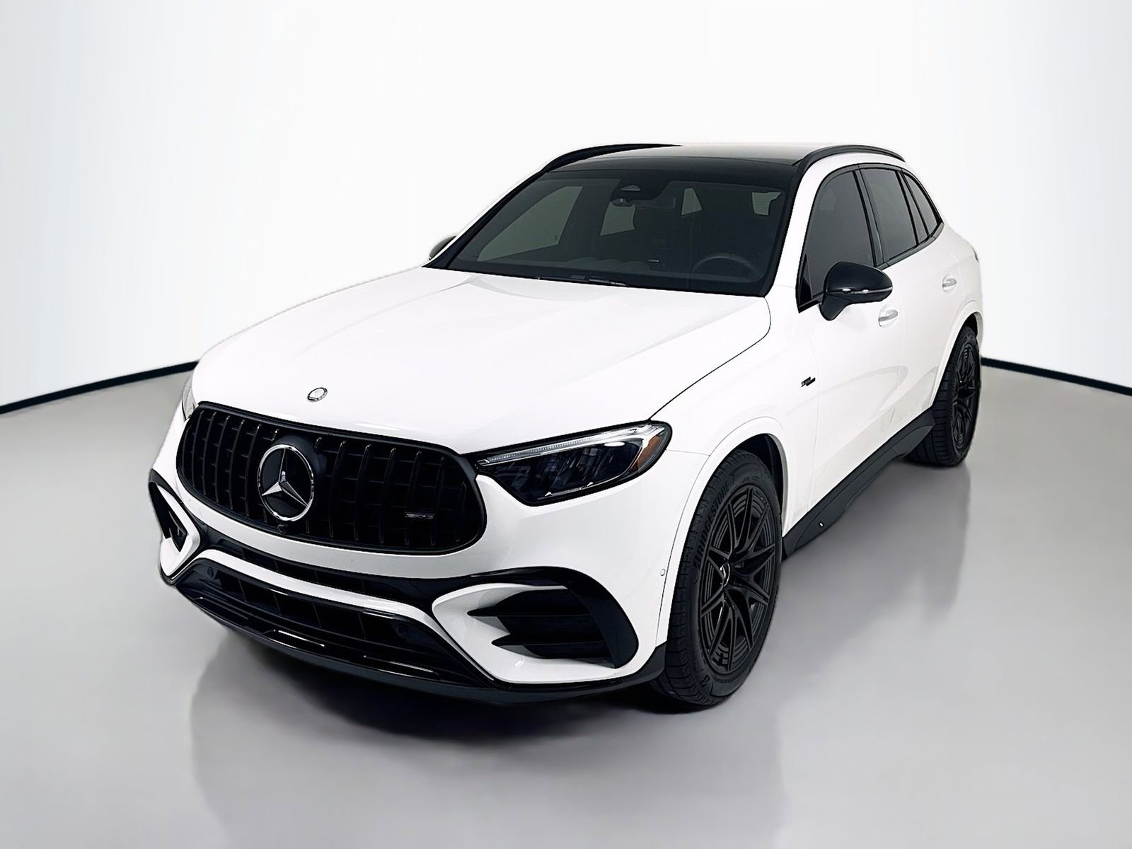 Used 2025 Mercedes-Benz GLC 43 AMG 4MATIC image 3