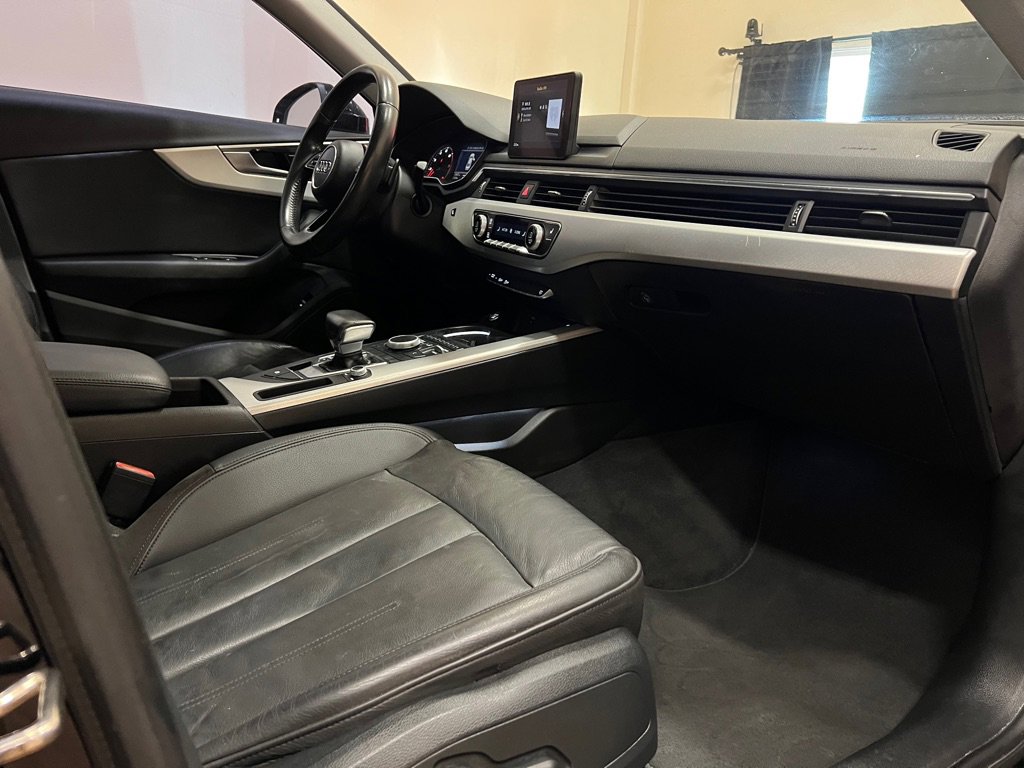 Used 2018 Audi A4 2.0T Ultra Premium image 33