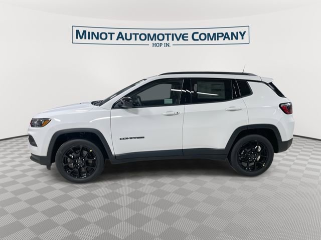 New 2026 Jeep Compass Latitude image 5