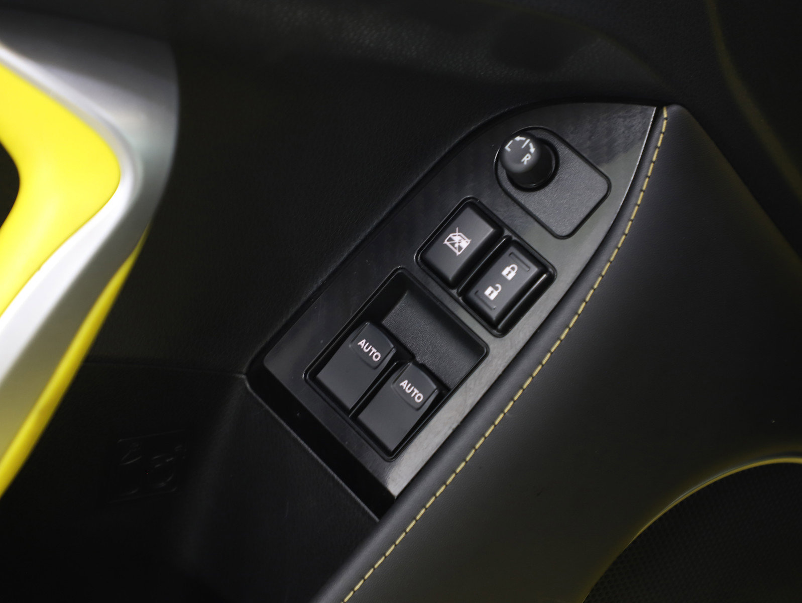 Used 2017 Subaru BRZ Series.Yellow image 15