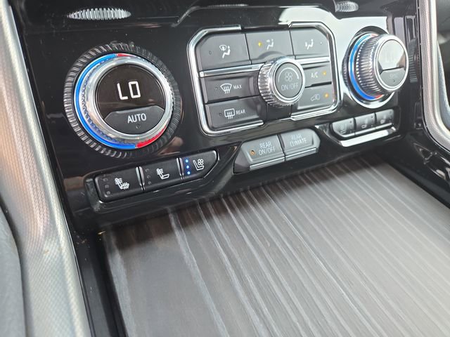 Used 2024 GMC Yukon XL Denali AWD/4WD image 30