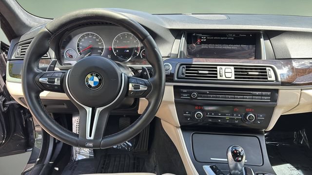 Used 2016 BMW M5 RWD image 10