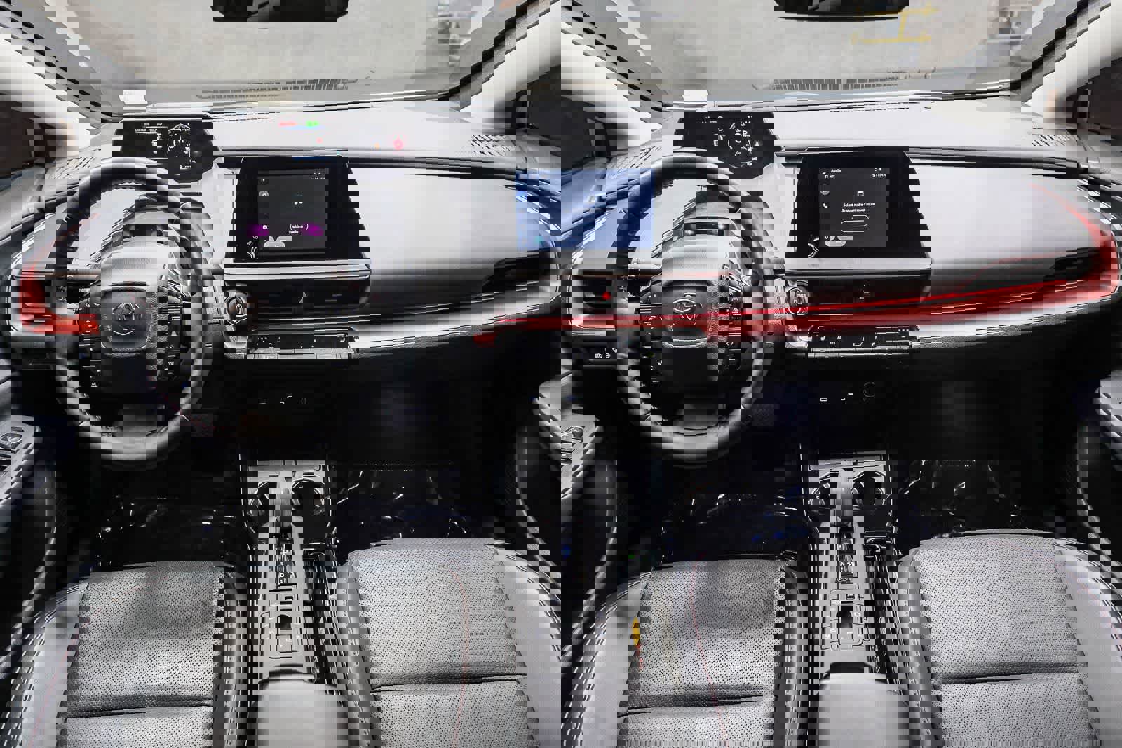 Used 2023 Toyota Prius Prime image 7