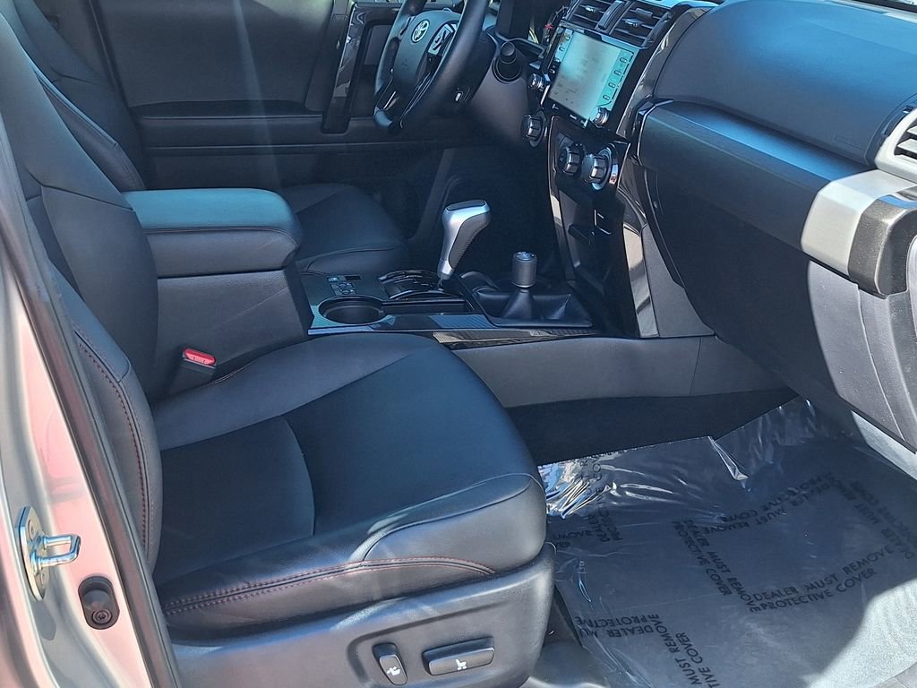 Used 2023 Toyota 4Runner TRD Off-Road Premium w/ Moonroof Package AWD/4WD image 27