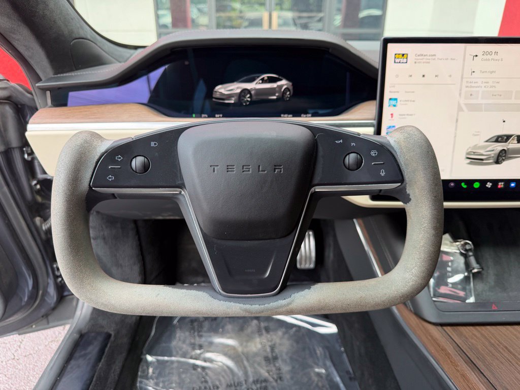 Used 2022 Tesla Model S AWD/4WD image 13
