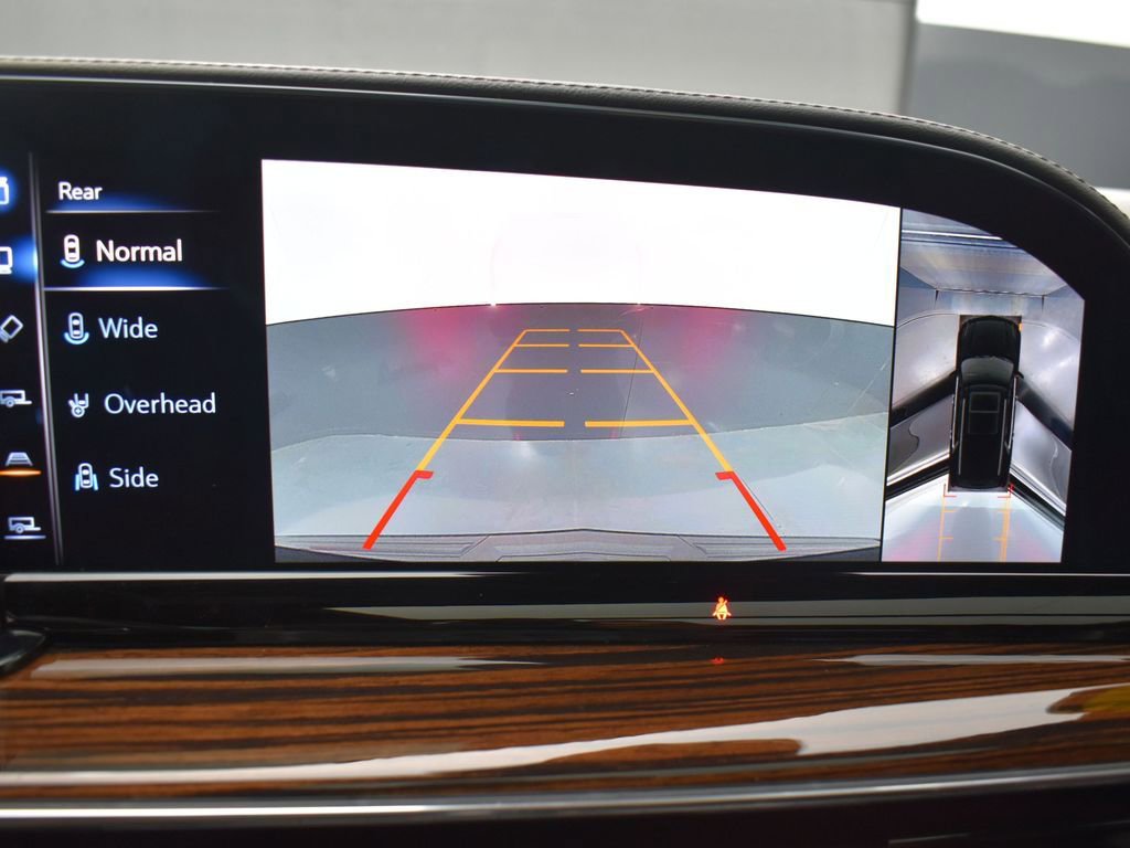 Used 2023 Cadillac Escalade ESV Premium Luxury w/ Performance Package image 22