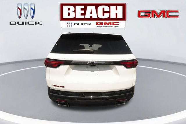 Used 2023 Chevrolet Traverse Premier w/ Redline Edition FWD image 4