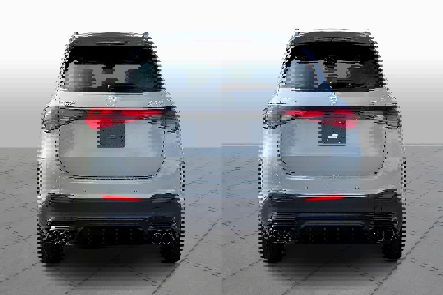 New 2025 Mercedes-Benz GLC 43 AMG 4MATIC image 4