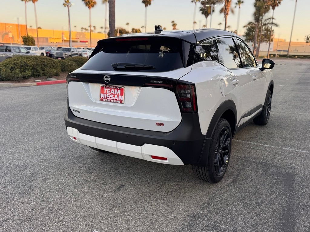 New 2026 Nissan Kicks SR w/ SR Premium Package FWD image 8