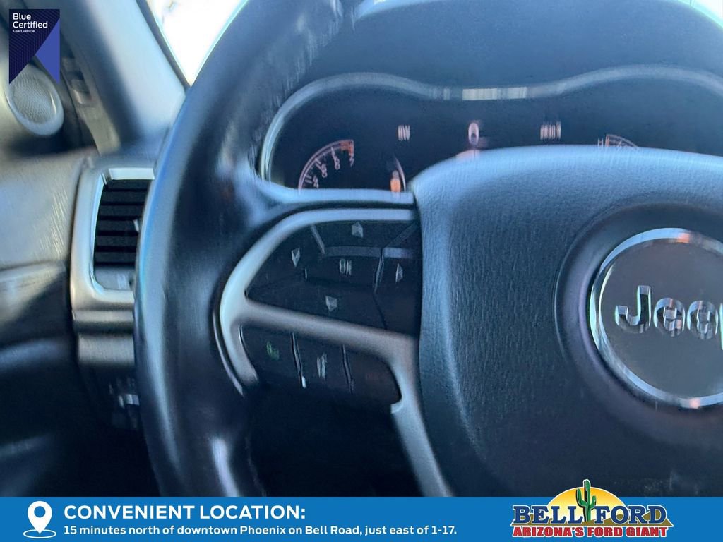 Used 2021 Jeep Grand Cherokee Laredo image 30