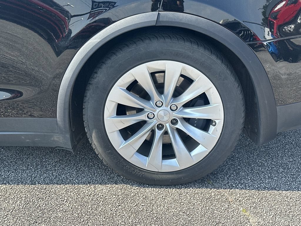 Used 2018 Tesla Model X 75D AWD/4WD image 19