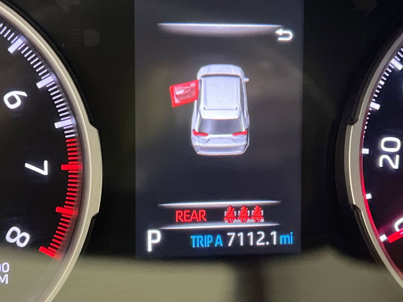 Used 2021 Toyota RAV4 LE AWD/4WD image 26