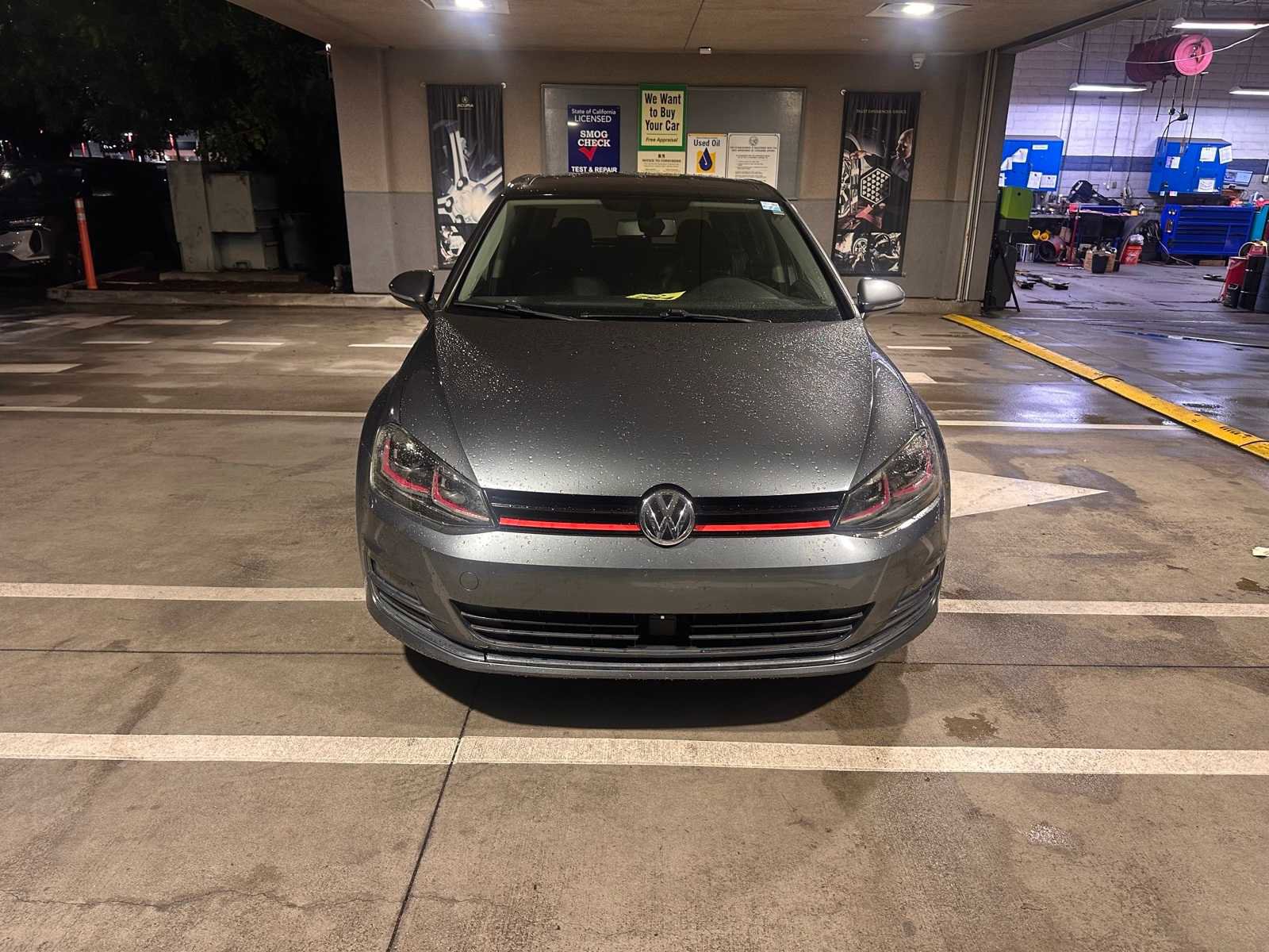 Used 2017 Volkswagen Golf SEL image 8