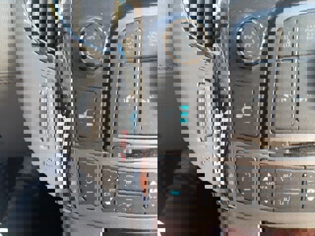 Used 2011 Buick LaCrosse CXL w/ Driver Confidence Package image 13