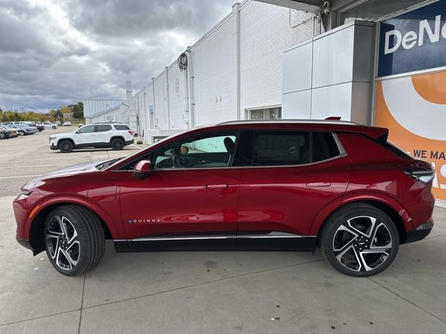 New 2026 Chevrolet Equinox EV LT w/ Convenience Package II AWD/4WD image 11