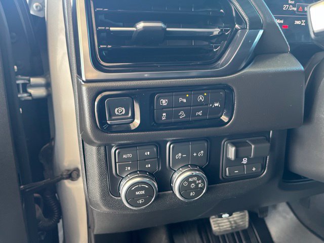 Used 2026 GMC Yukon XL AT4 w/ AT4 Premium Plus Package AWD/4WD image 19