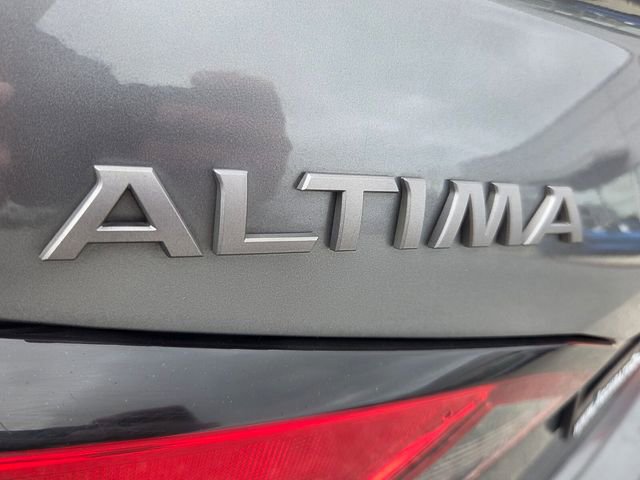 Used 2024 Nissan Altima 2.5 SV image 15