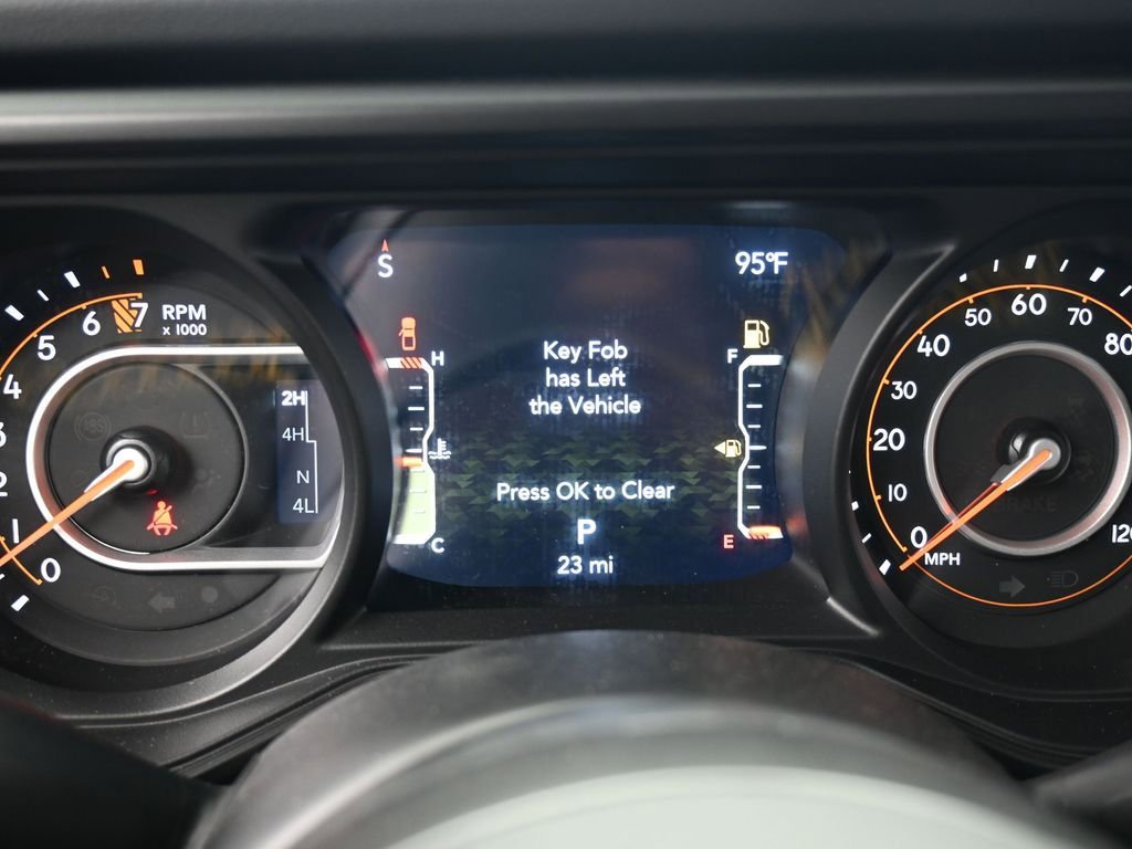 Used 2024 Jeep Gladiator Sport w/ Premium Package image 15