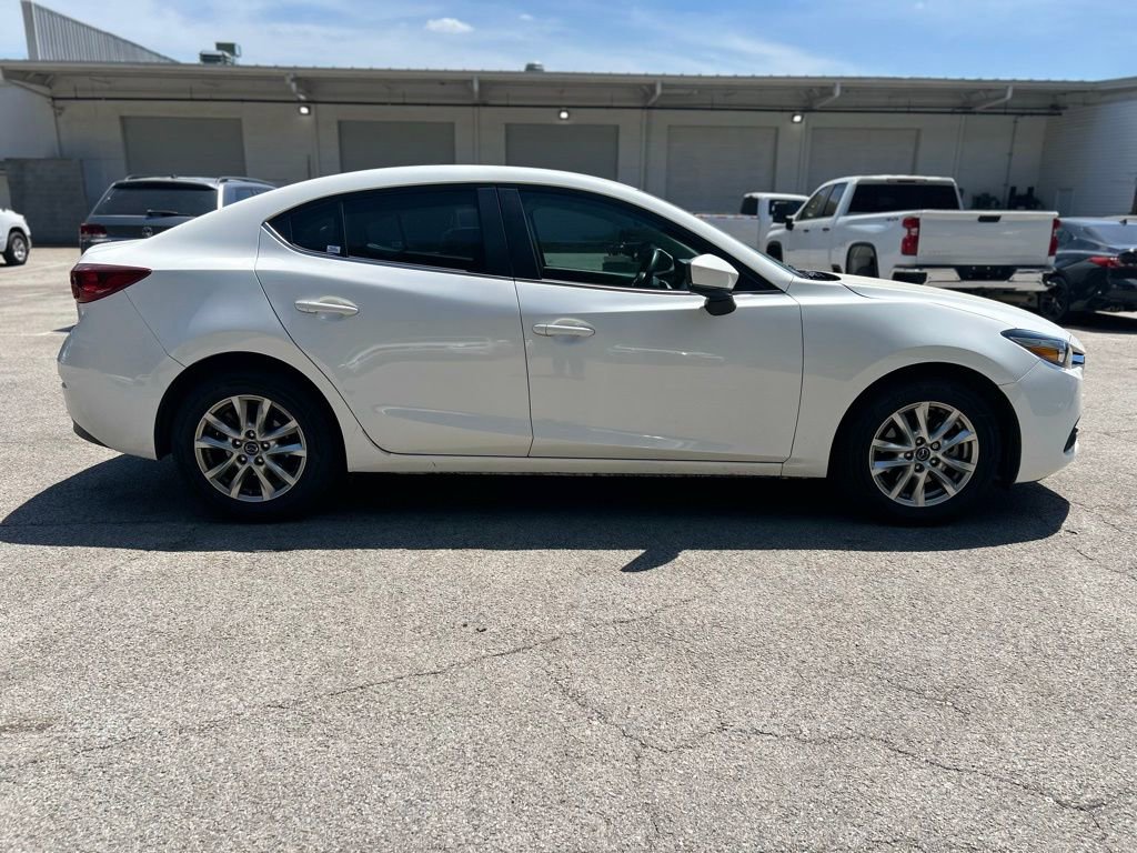 Used 2018 MAZDA MAZDA3 Sport w/ Preferred Equipment Package FWD image 8