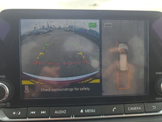 Used 2023 Nissan Rogue SL image 24