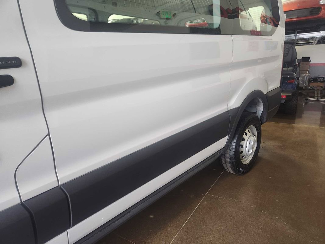 Used 2024 Ford Transit 250 Low Roof AWD image 33