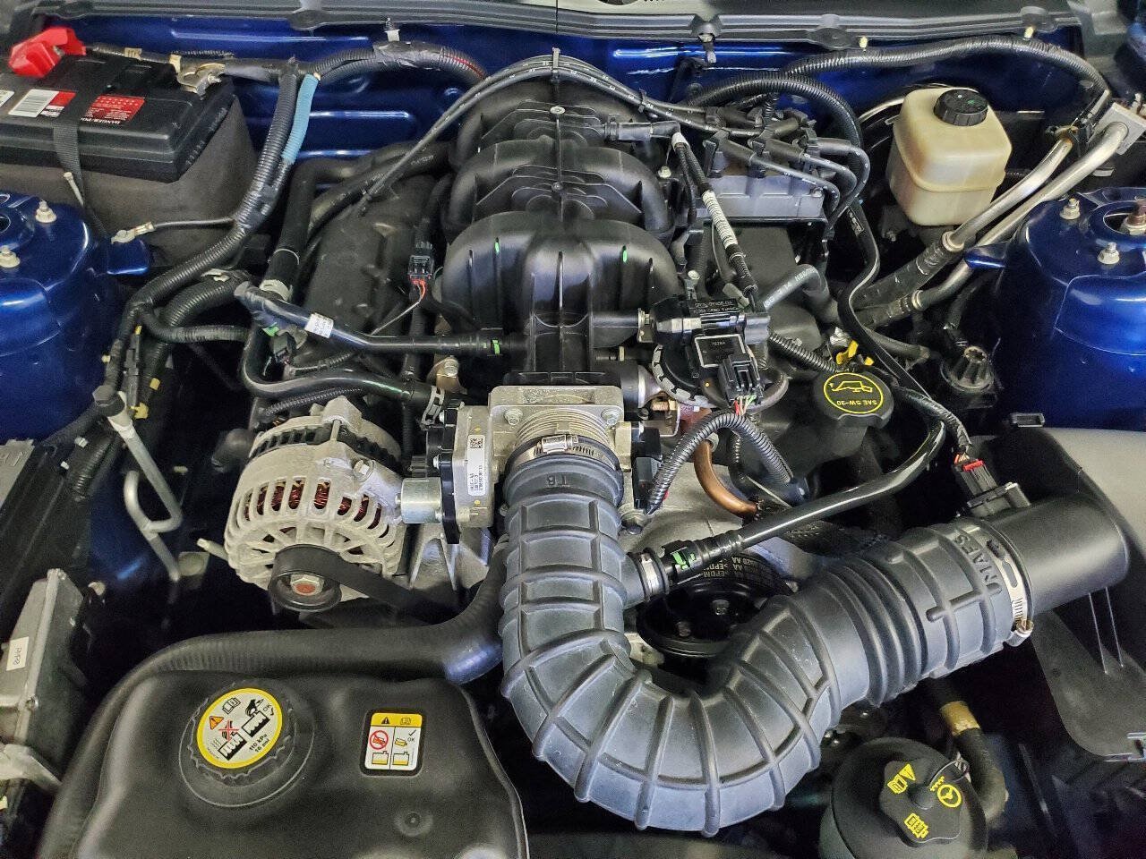 Used 2007 Ford Mustang Premium RWD image 4