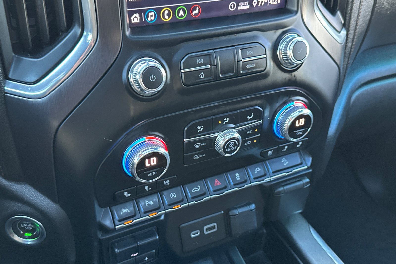 Used 2020 GMC Sierra 1500 AT4 w/ AT4 Premium Package AWD/4WD image 30