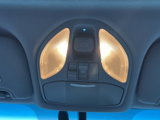 Used 2015 Hyundai Santa Fe Sport 2.0T w/ Option Group 05 image 33