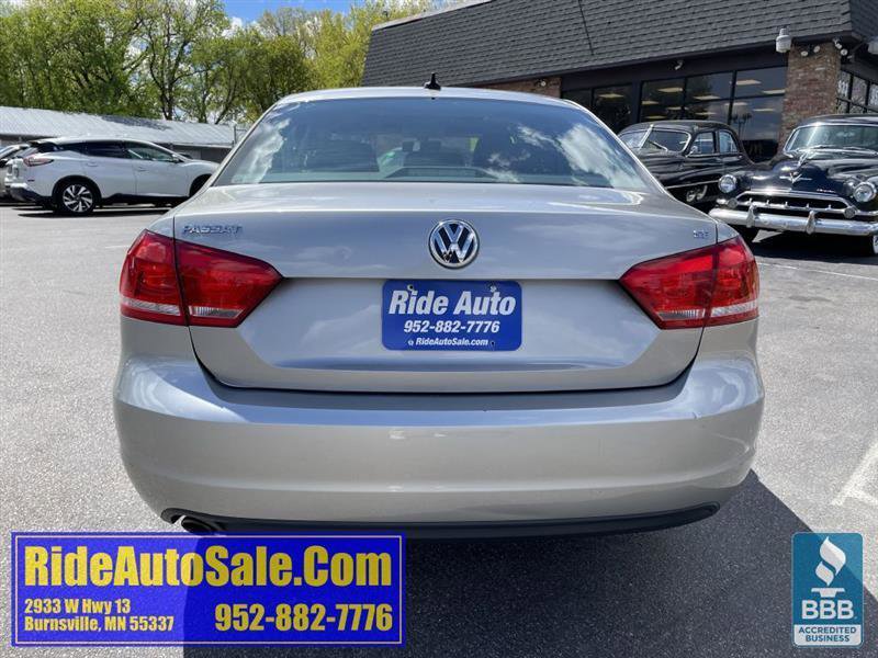 Used 2012 Volkswagen Passat 2.5 SE FWD image 6