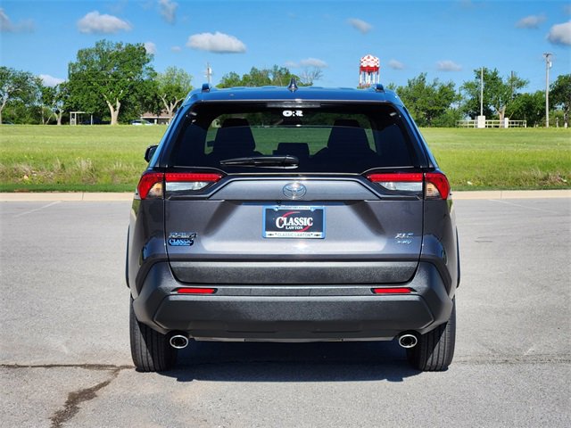 Used 2023 Toyota RAV4 XLE image 6