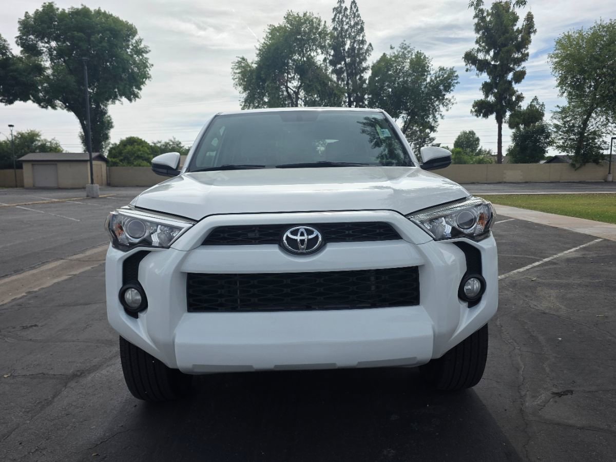 Used 2017 Toyota 4Runner SR5 RWD image 10