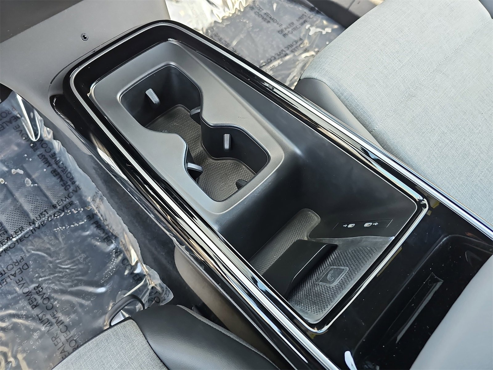 Certified 2023 Volkswagen ID.4 Pro image 23