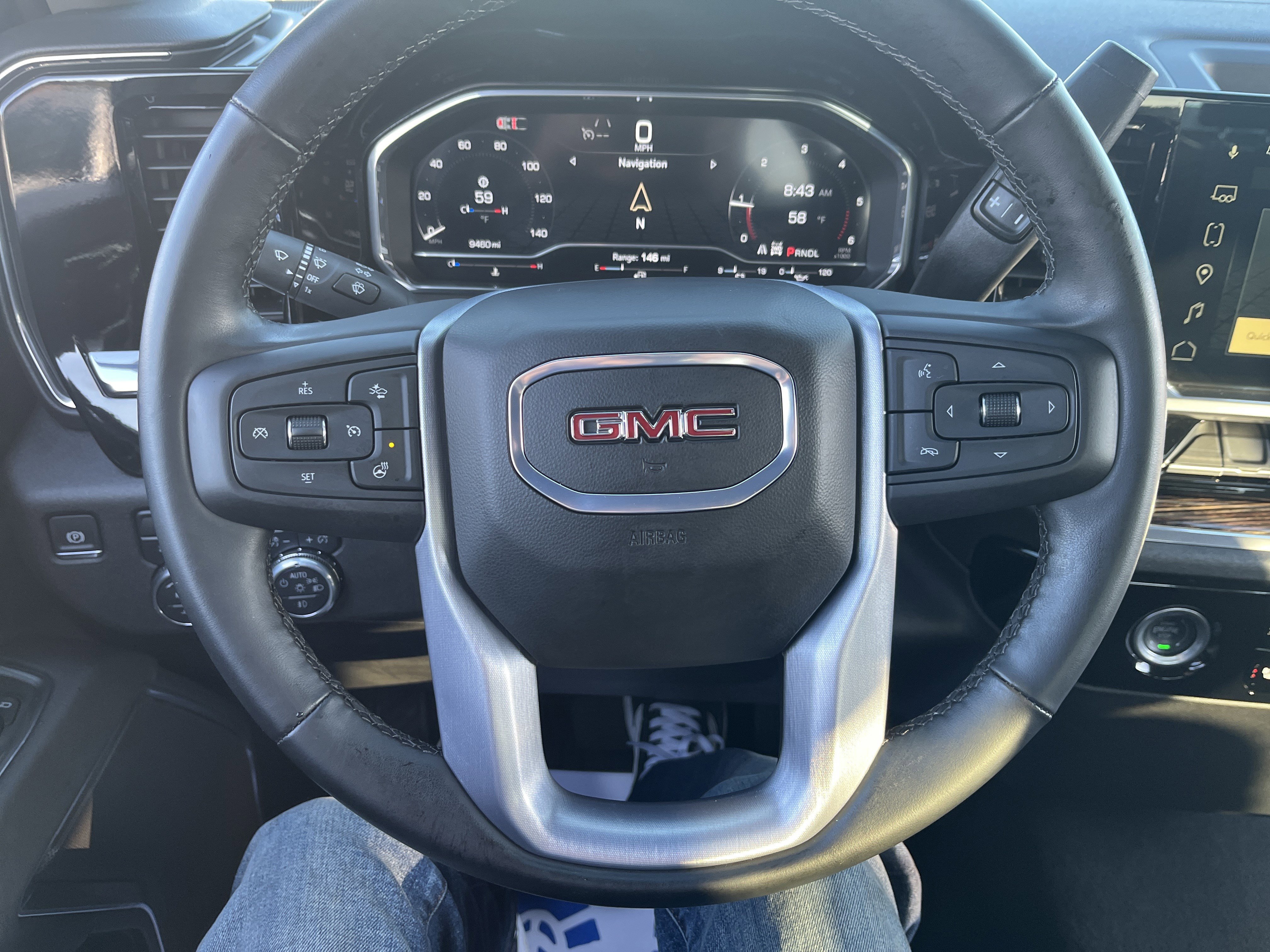 Used 2024 GMC Sierra 1500 Elevation image 29