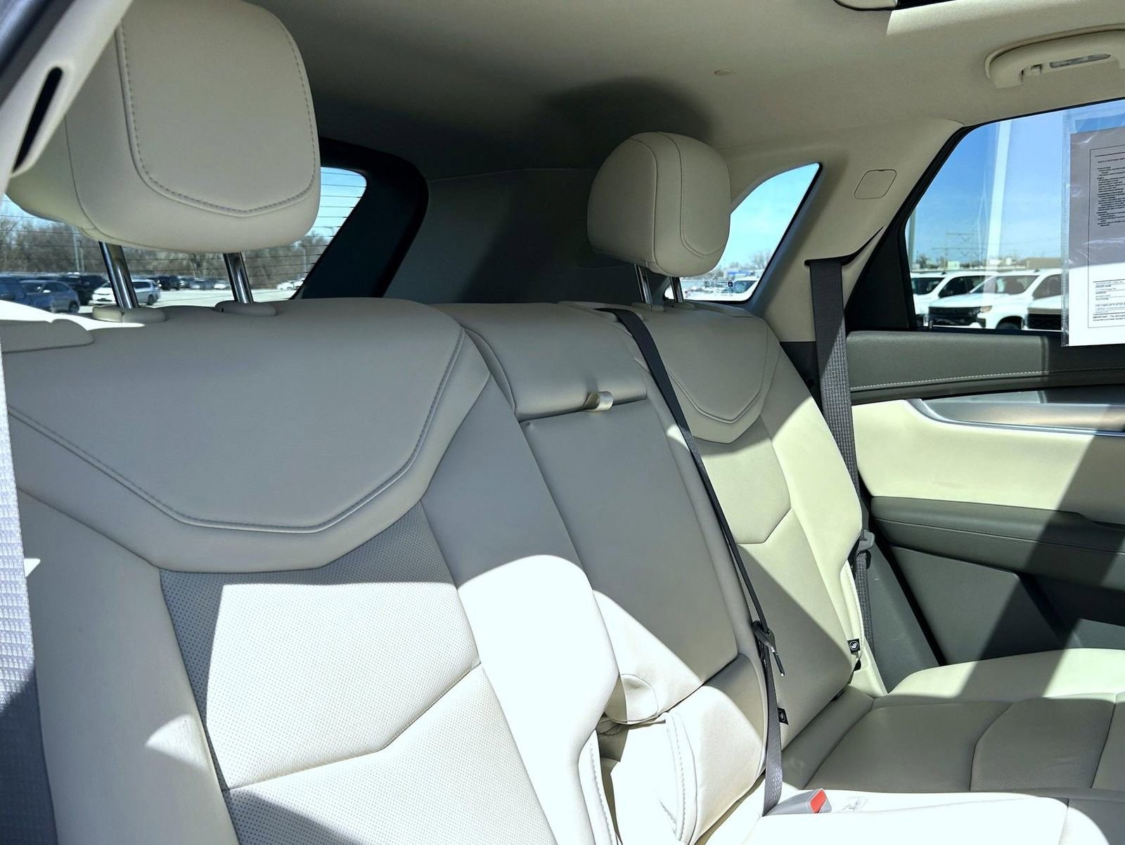 Certified 2022 Cadillac XT5 Premium Luxury image 19