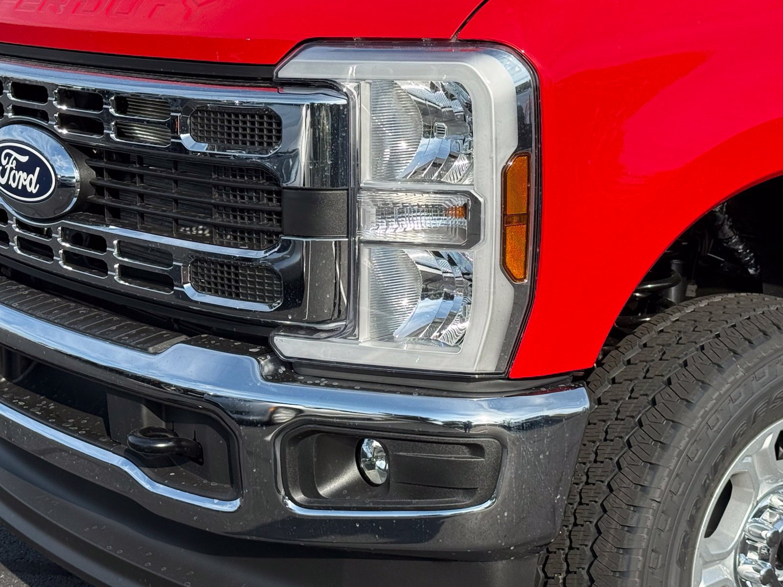New 2027 Ford F350 XLT w/ FX4 Off-Road Package AWD/4WD image 12