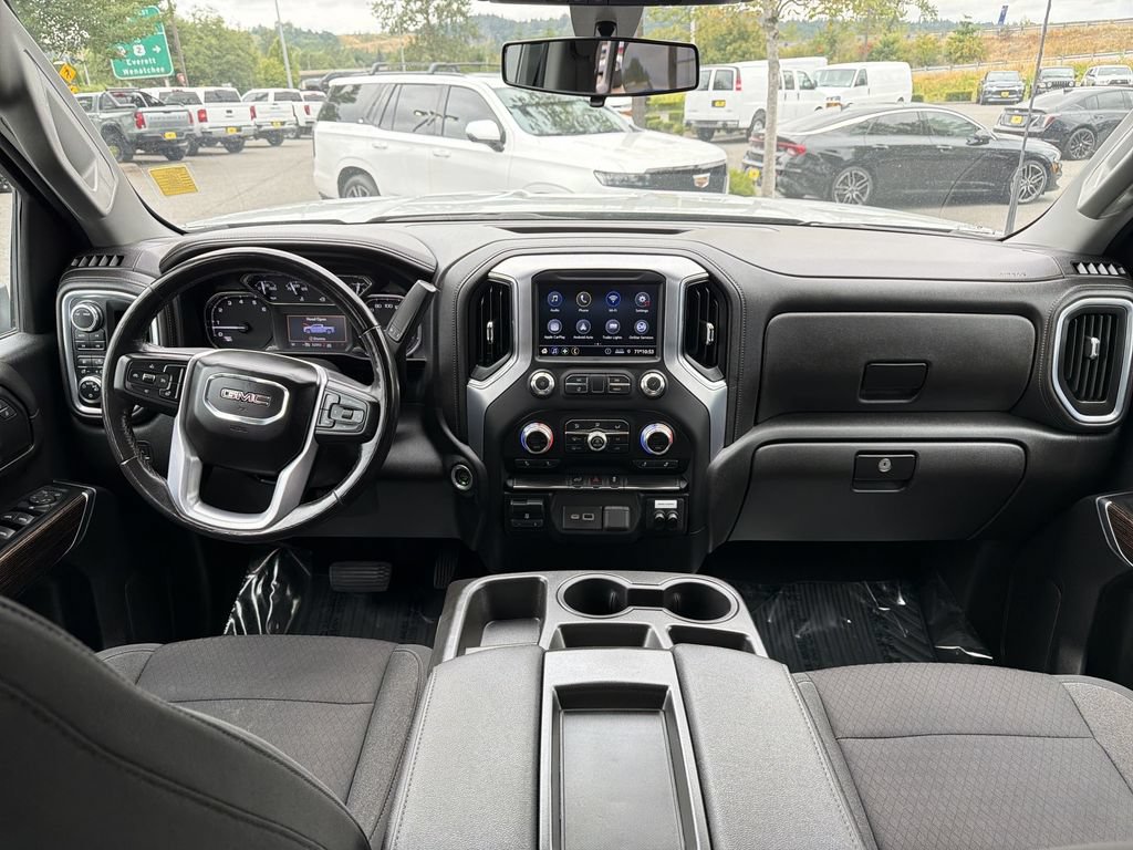 Used 2022 GMC Sierra 3500 SLE w/ SLE Convenience Package AWD/4WD image 20