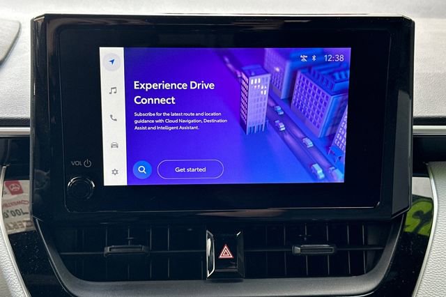 Certified 2025 Toyota Corolla SE image 26