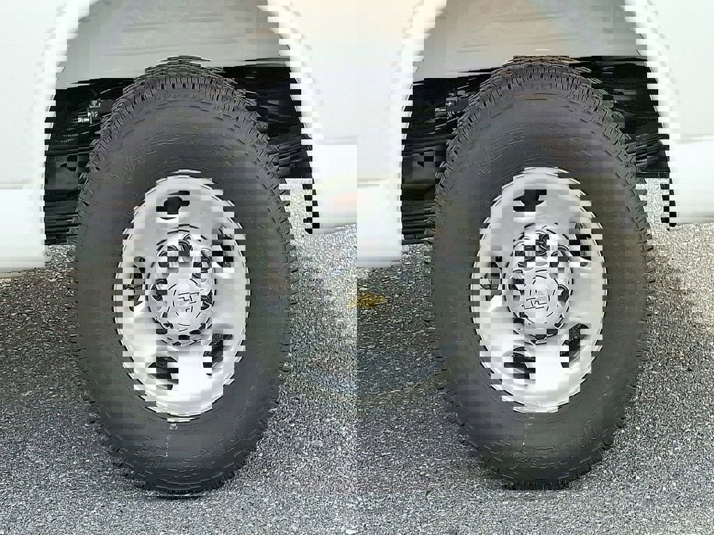 New 2025 Chevrolet Express 3500 w/ Driver Convenience Package image 6