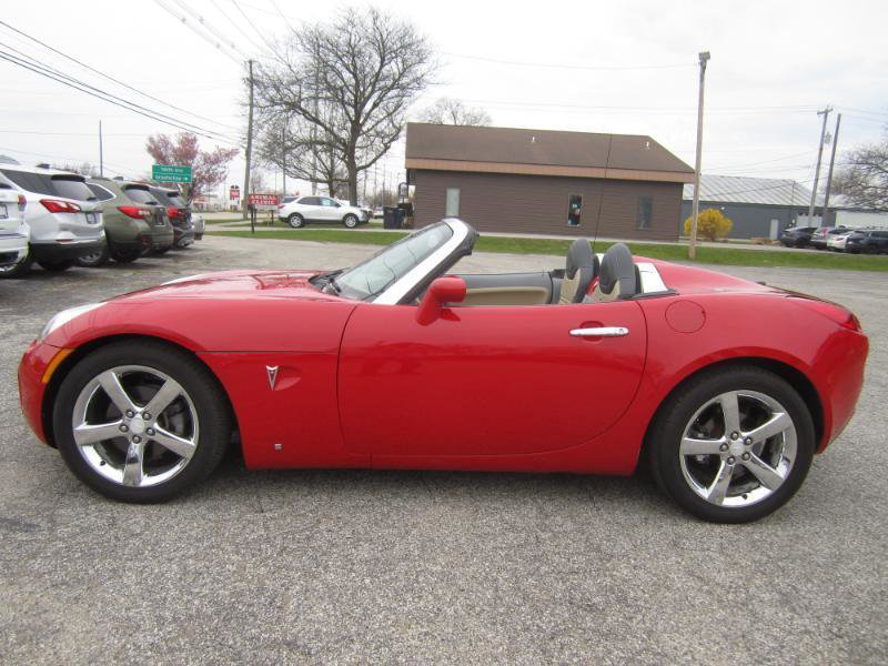 Used 2006 Pontiac Solstice Convertible w/ Premium Package image 5