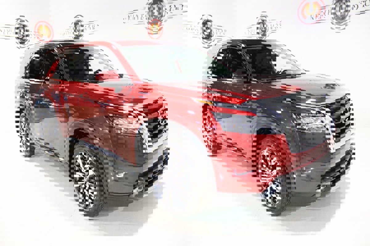 Used 2022 Nissan Pathfinder Platinum w/ Cargo Package image 75