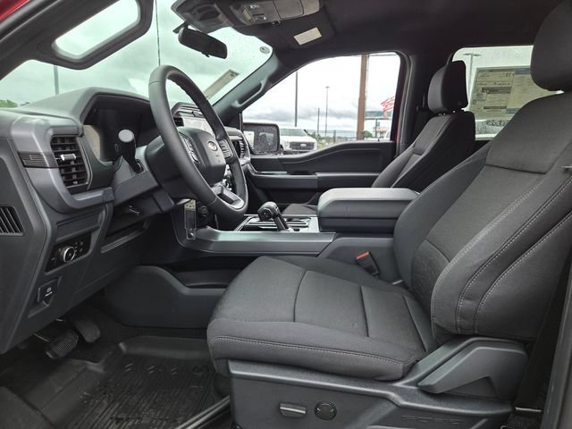 New 2026 Ford F150 XLT w/ Tow/Haul Package RWD image 5