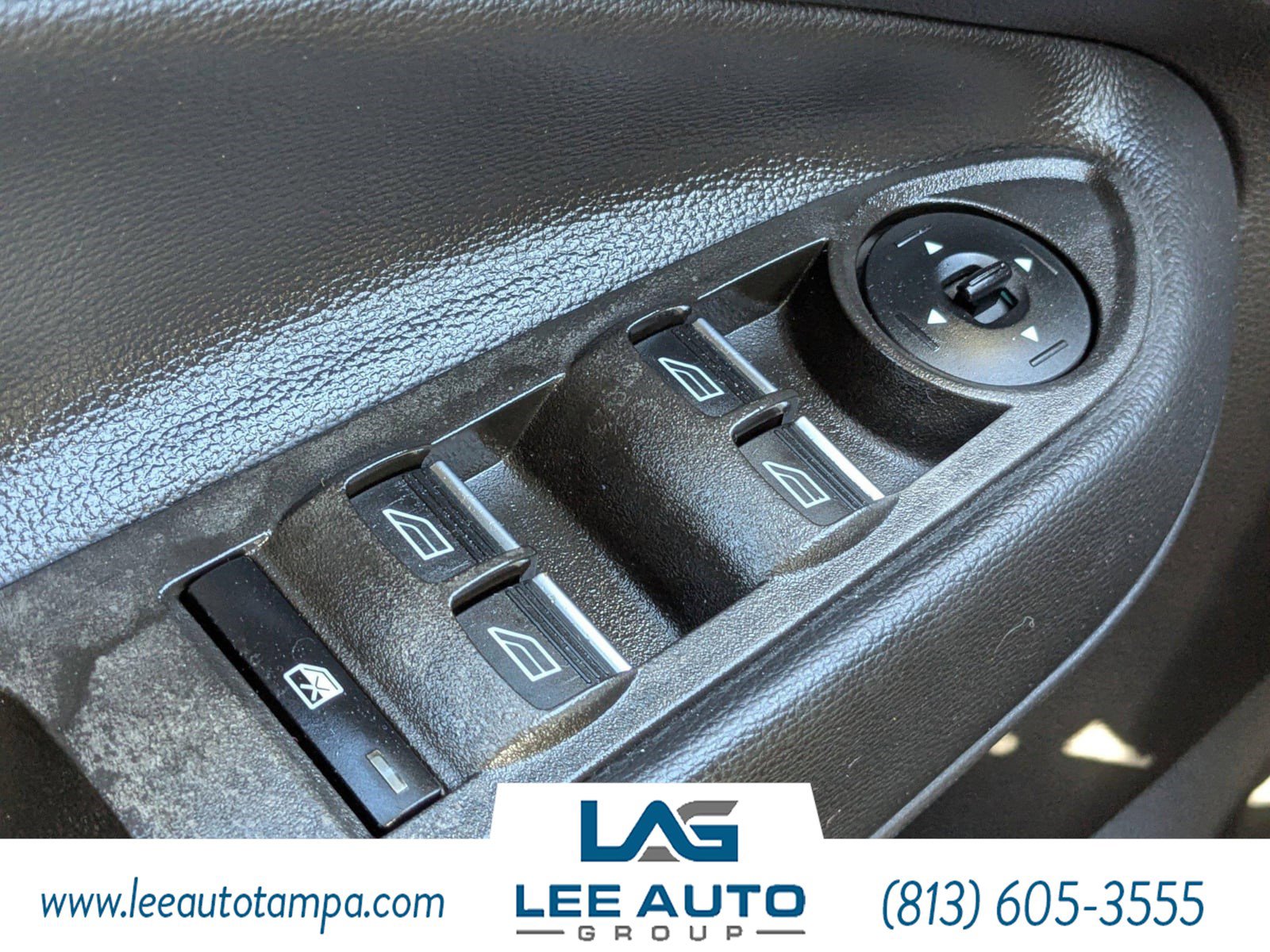 Used 2017 Ford C-MAX SE image 23