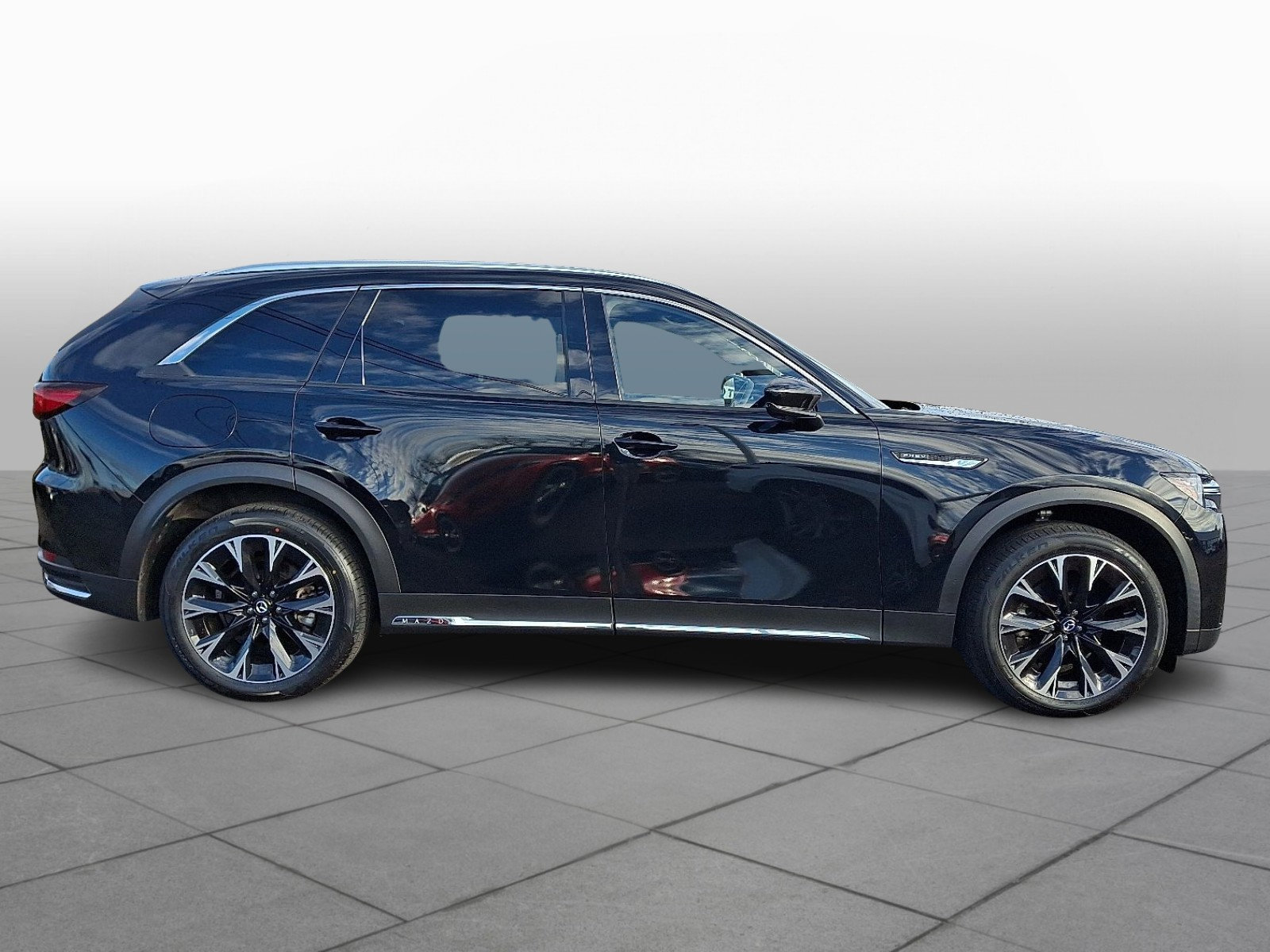 Certified 2024 MAZDA CX-90 Plug-In Hybrid w/ Premium Plus image 8