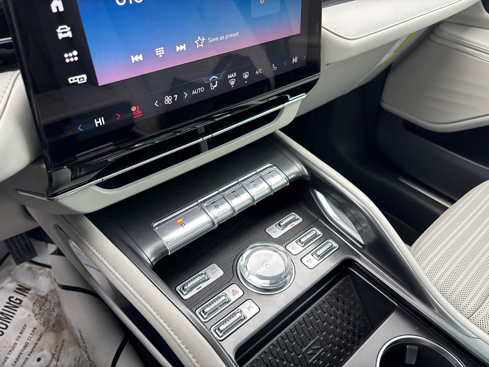 New 2026 Lincoln Nautilus Reserve w/ Jet Appearance Package AWD/4WD image 23